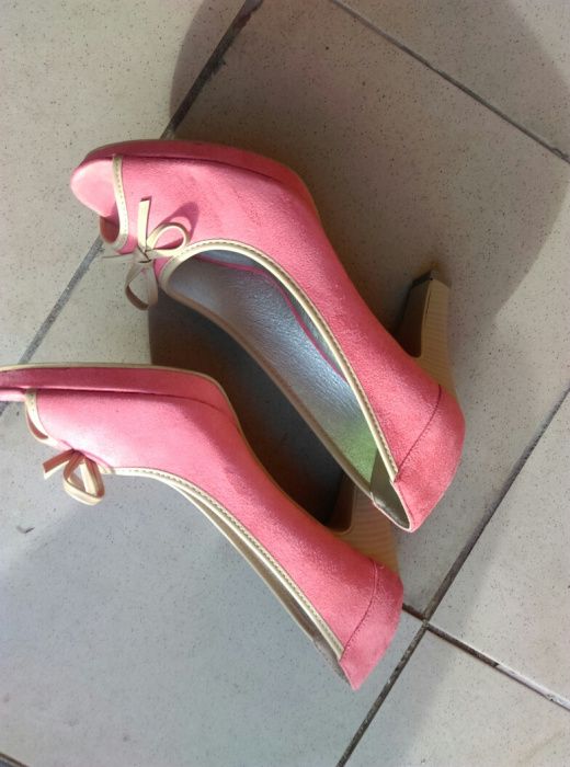 Buty różowe 41