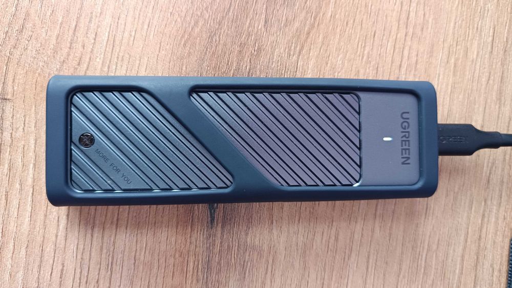 Швидкий зовнішній накопичувач SSD диск 1 ТБ Ugreen Kingston NV2