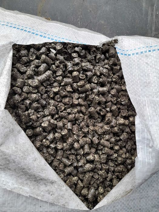 Pellet słonecznikowy 8mm, worek 15 kg