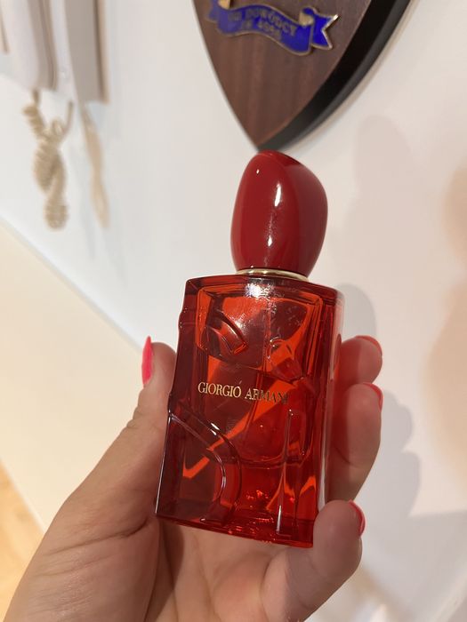 Armani Si   Red