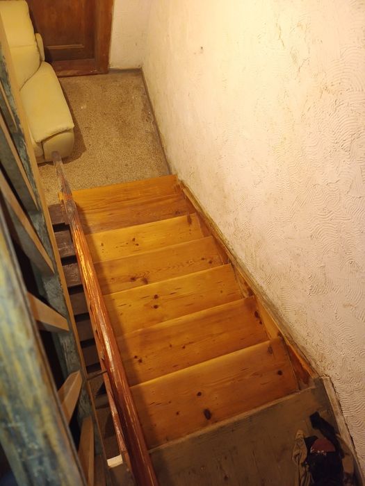 Cyklinowanie szlifowanie piaskowanie schodów, podłóg, parkietów