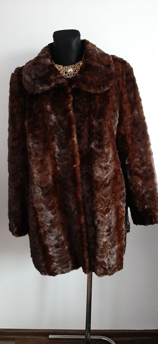 Naturalne futro z norek brązowych rozm 48