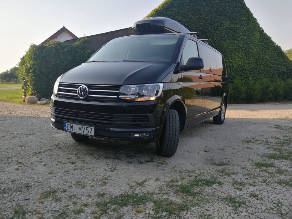 Wynajem busa osobowego VW MULTIVAN CARAVELLE LONG
