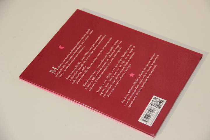 "Matilde, a noite e a Lua" de Suzana D´Eça (1ª edição)