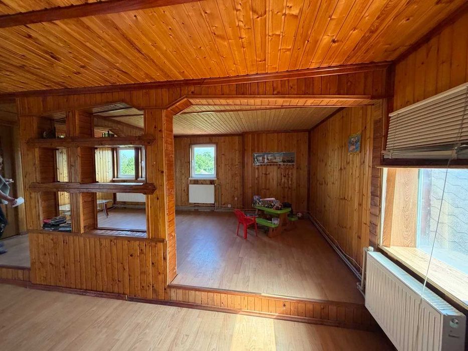 Продаж 3 поверхового будинку в с. Хмельовик 200 м2