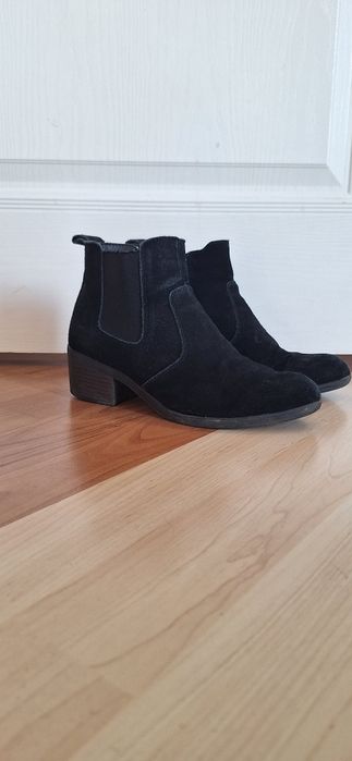 Czarne Botki Jesienne