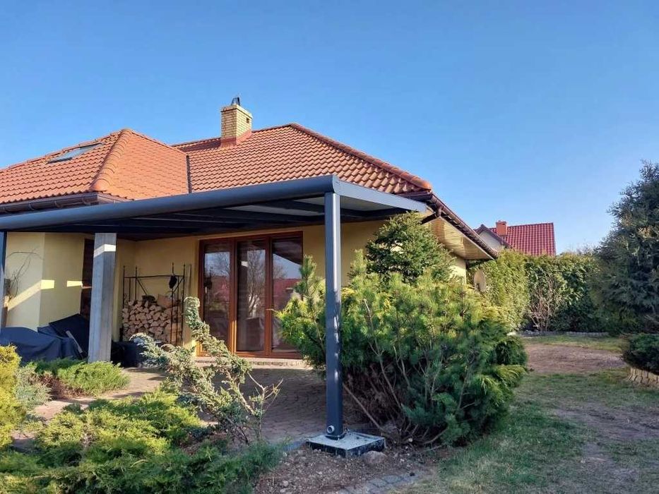 Zadaszenie aluminiowe PRO z dachem poliwęglanowym 300x1106 m