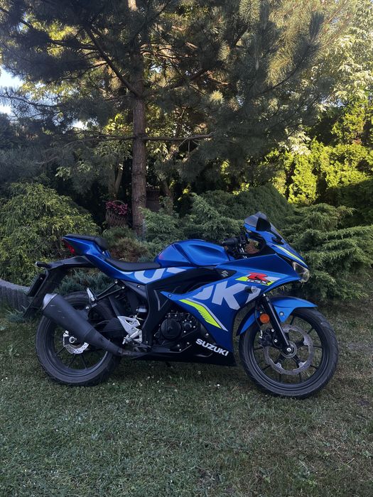 Suzuki GSXR 125 Salon PL