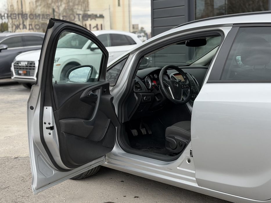 OPEL ASTRA 2016 року, 1.6 дизель, механіка, передній привід.