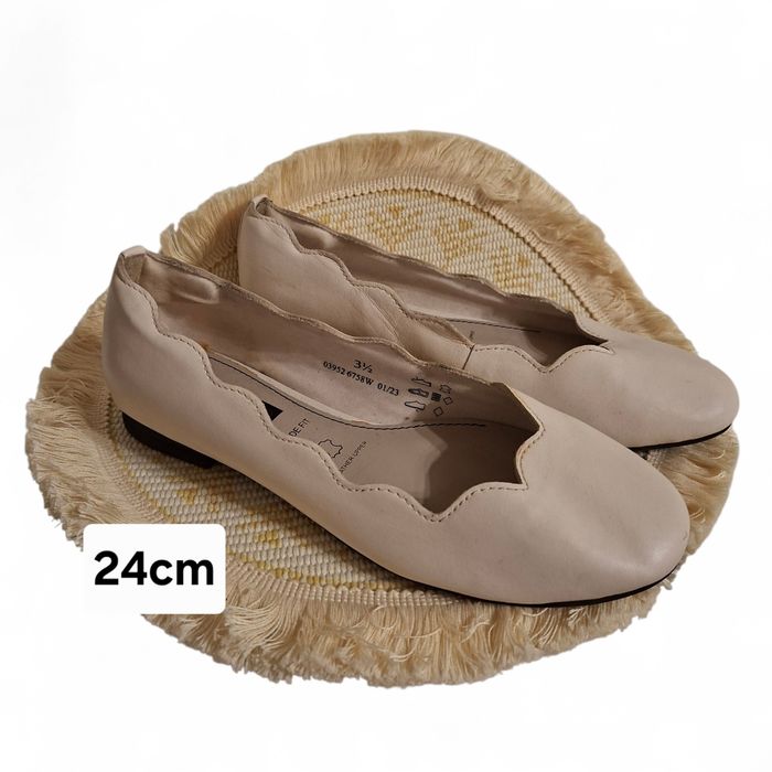 шкіряні балетки next 3 1/2 37 розмір 24см на широку ногу 8см ширина