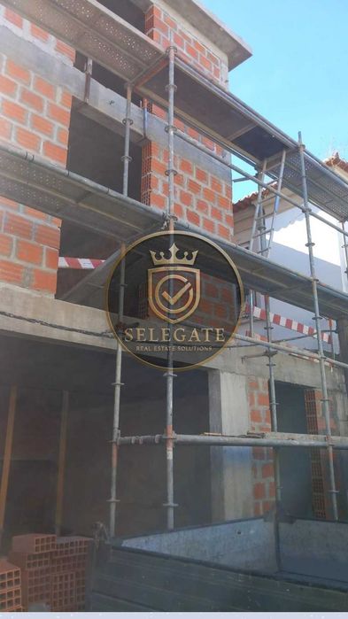 *"Excelente Prédio Premium no Coração de Setúbal"*