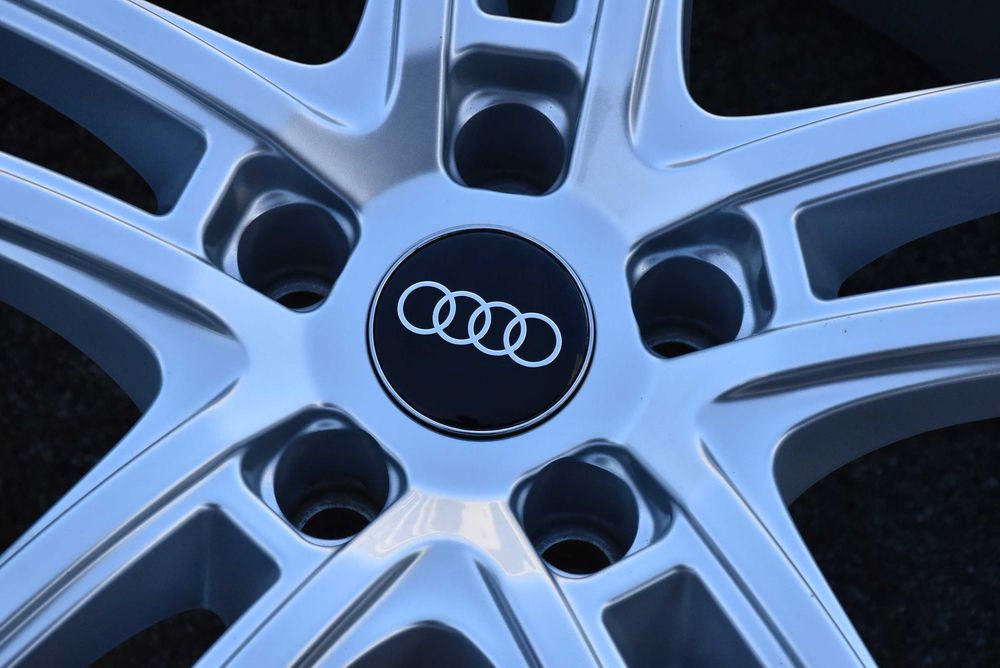 Koła zimowe Audi Q5 80A 8R0 8MA 19" Pirelli AO 7mm Dezent GERMANY