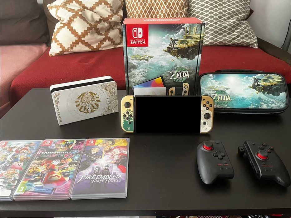 Switch OLED Zelda edition Bundle