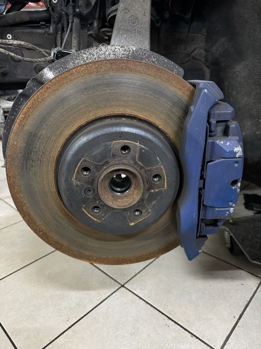 Travagem Bmw f10 f11 M550d