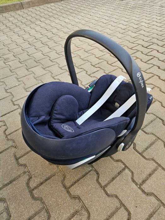 Fotelik nosidełko Cybex Cloud Z2 i-Size Plus (granatowy)