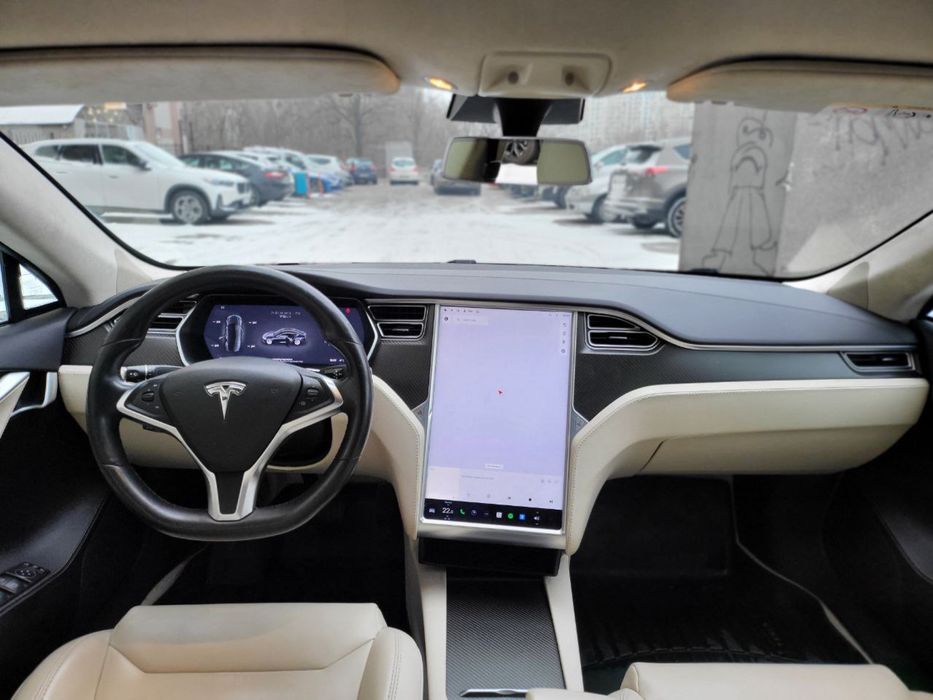 Tesla Model S 75D 2017p з Норвегії без ДТП
