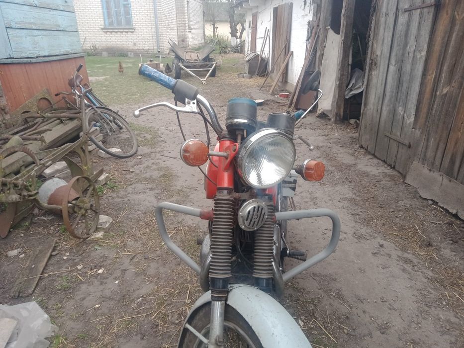 Мотоцикл ява 350 (6в.)