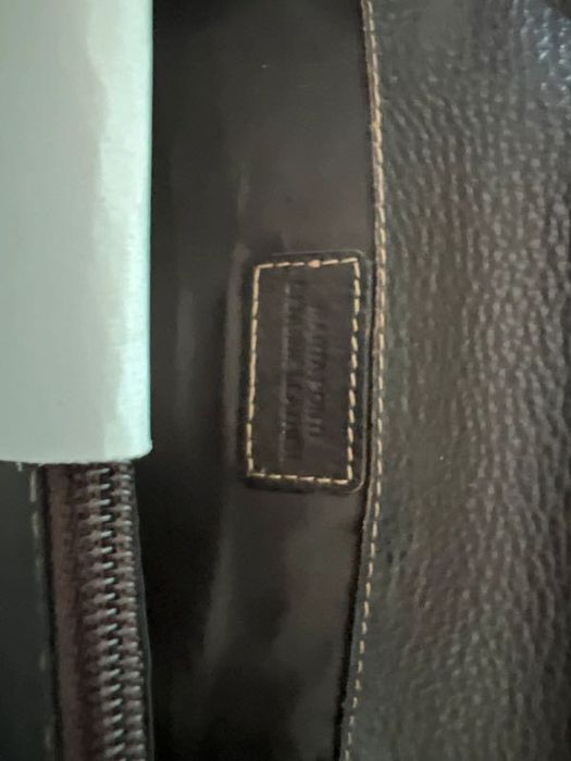 Carteira castanha em pele