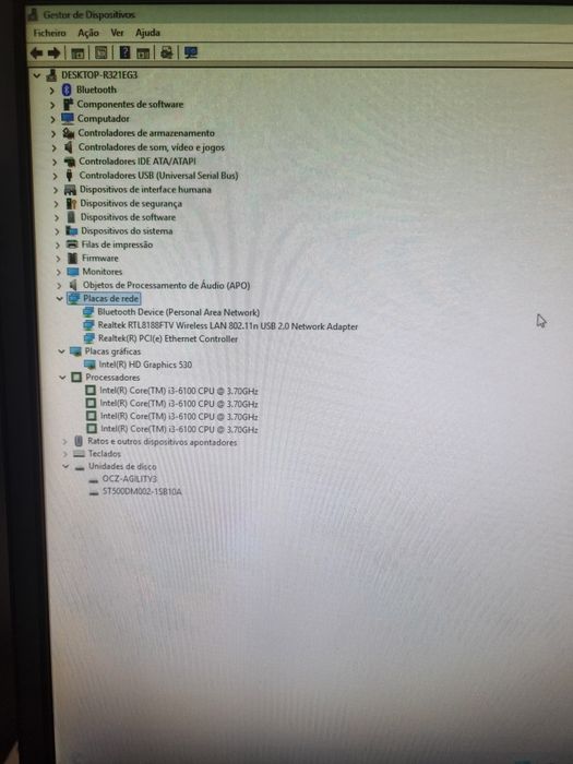 Computador Fujitsu Esprimo D556 + monitor AOC de 22 polegadas
