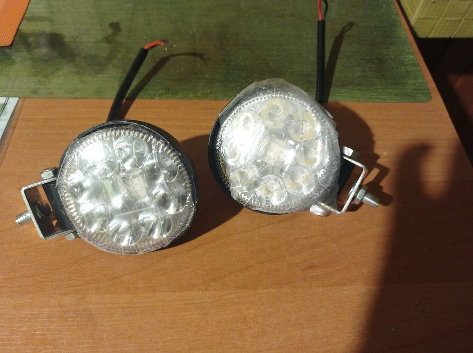 Lampy LED,dzienne,b.mocne światło,auto,offroad,motocykl,