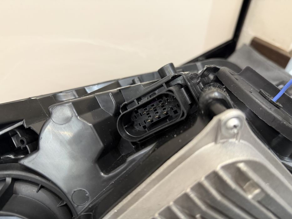 Фари Multibeam для Mercedes-Benz C-Class W205, комплект, ліва і права