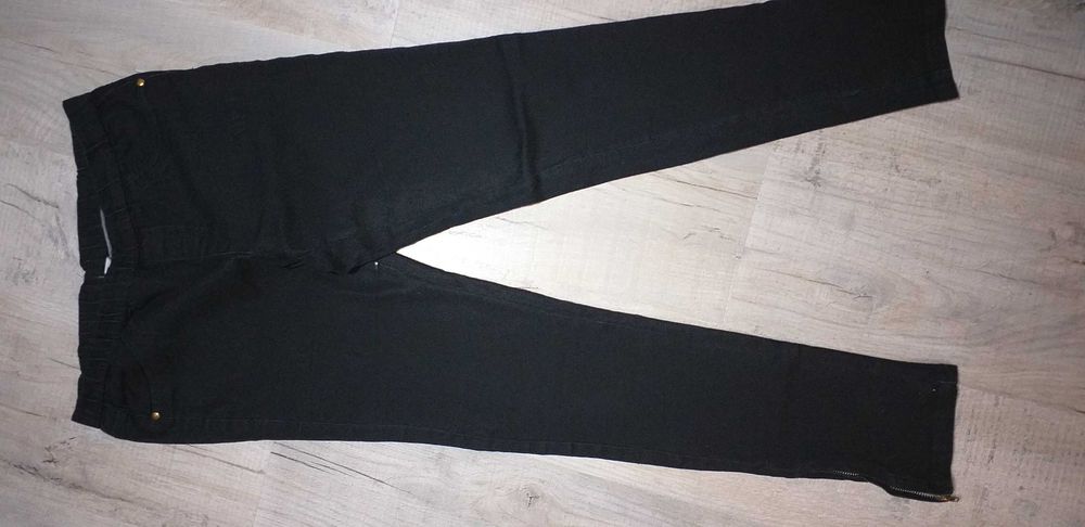 Jeansy czarne. Roz. 158/164