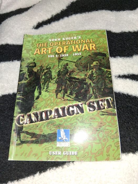 Jogos e manuais  para pc usados