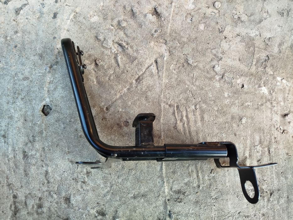 Продам кронштейн, підніжка, платформа, вісь, зірочка для Fada Idea