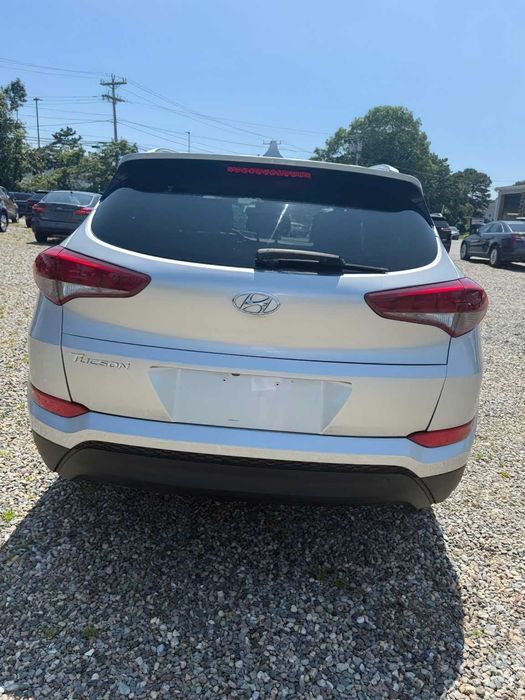 Hyundai Tucson Limited      2018