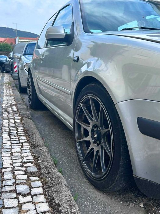 Vw Golf IV 1.9 Tdi Highline 130cv — photo 2
