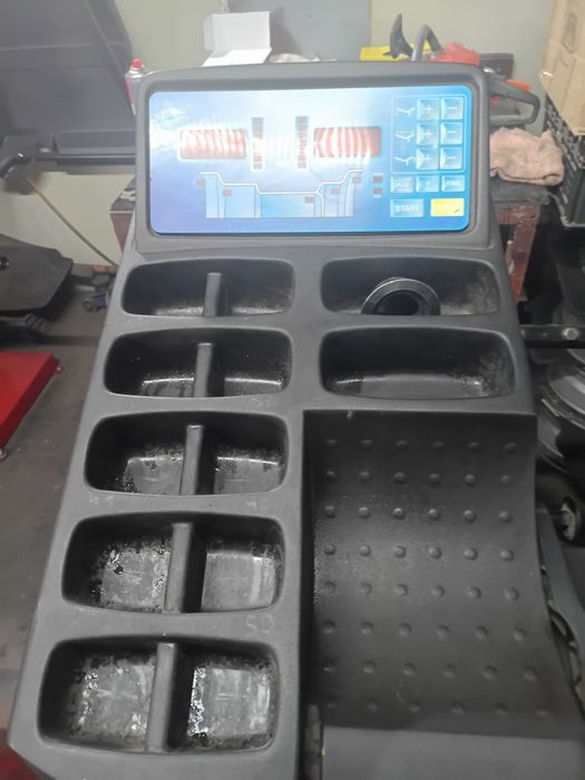 Wyważarka do kół boxer s 1200