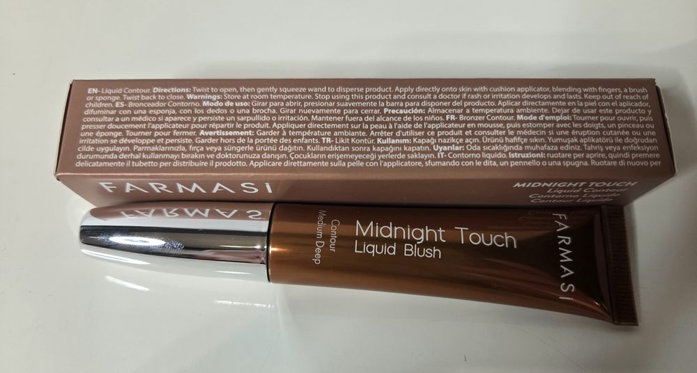 Medium Deep Średnio Ciemny Konturowanie Twarzy Midnight Touch