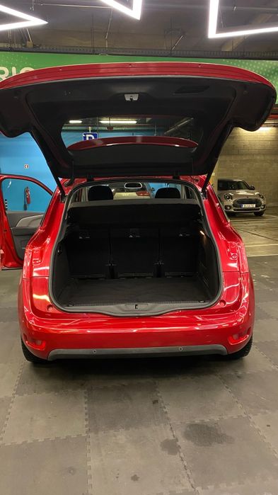 Citroën C4 Picasso LaFerrari  1.2  TOPO DE GAMA, como NOVO Speictourer