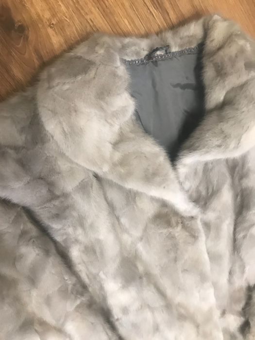 Шуба норкова сіра розмір 52-54 ціна 8500 грн