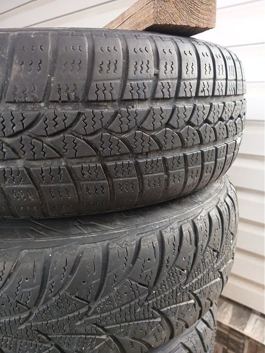 Диски 14-4*100 з покришками. Стан нормальний без тріщин та зварки,ціна