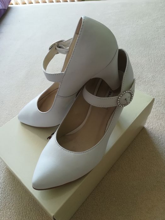 Buty damskie, do ślubu, na imprezę - białe