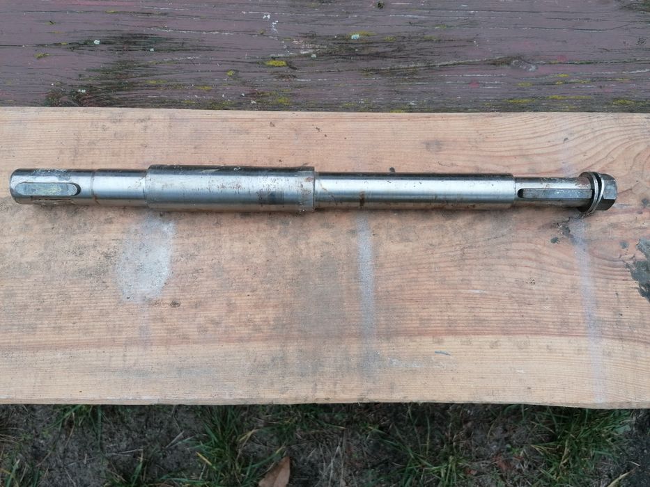 Wałek, ośką metalowa