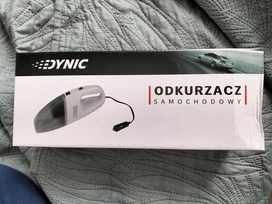 Odkurzacz samochodowy Dynic.