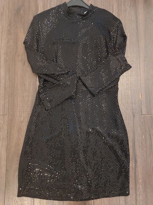 Nowa Sukienka Pull&Bear r.L