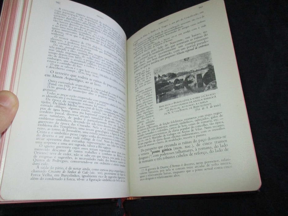 Livros Guia de Portugal Entre Douro e Minho I Douro Litoral e II Minho