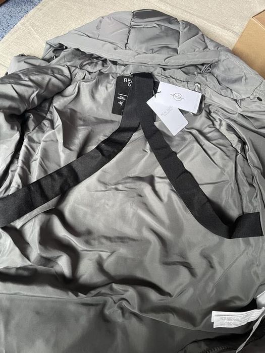 Зимовий Вітро та водонепроникний пуховик Stradivarius м розмір