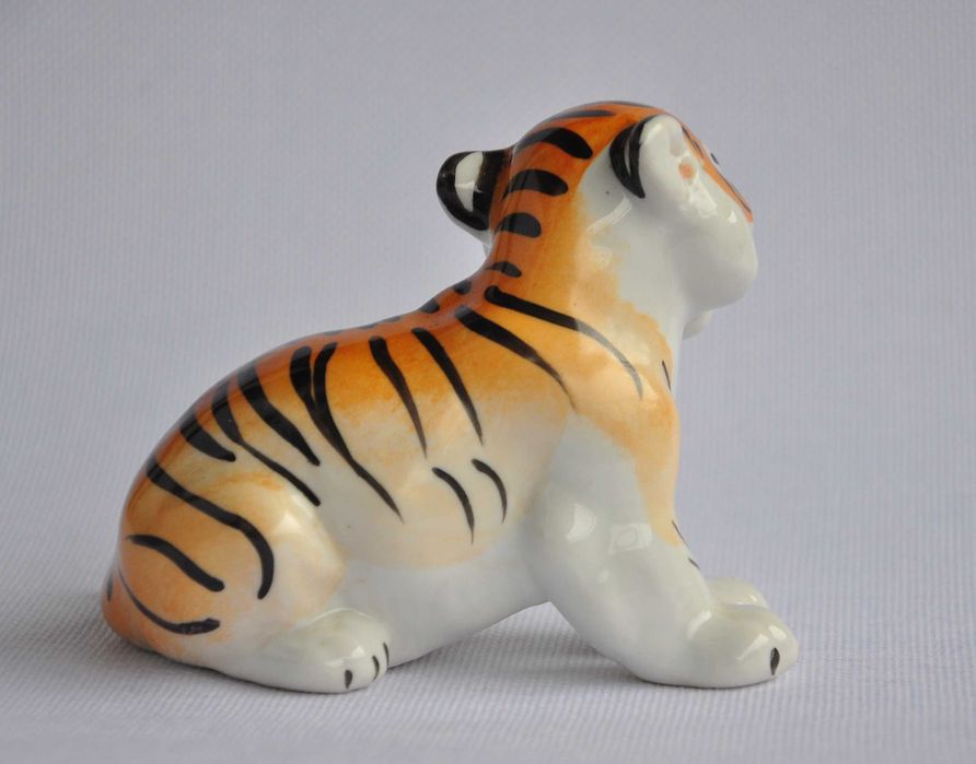 figurka porcelanowa tygrys Werbiłki
