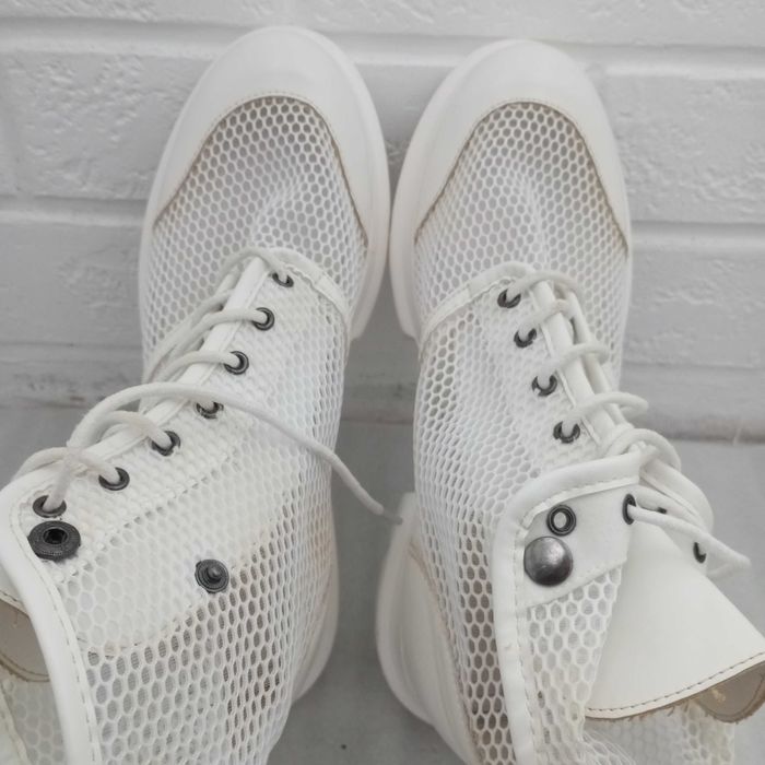 Женские летние ботинки- сетка б/у.