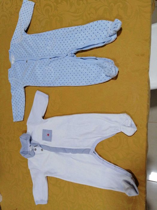 2 Babygrows, Petit Bateau, 3 a 6 meses