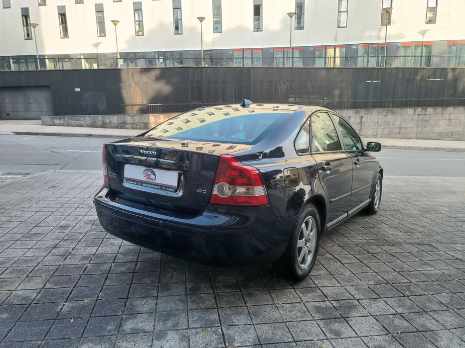 VOLVO S40 1.6d 110cv de 2006 nacional , iuc barato histórico completo