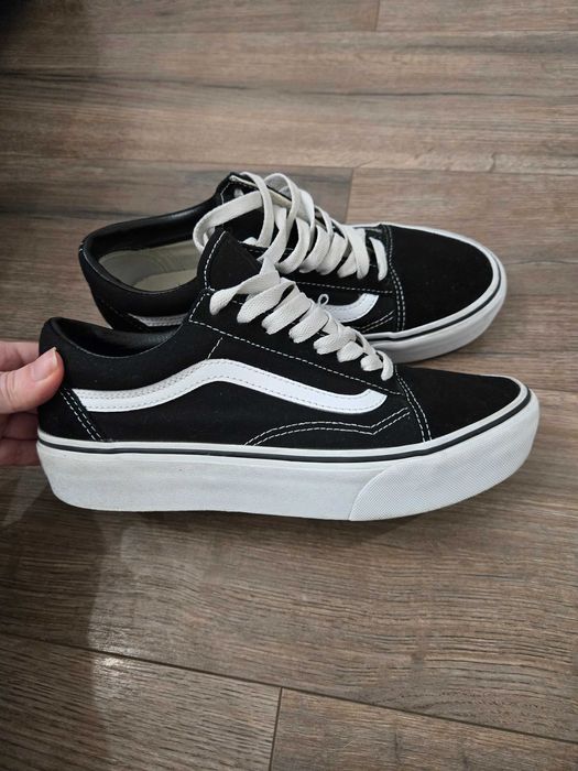 Кеди жіночі Vans