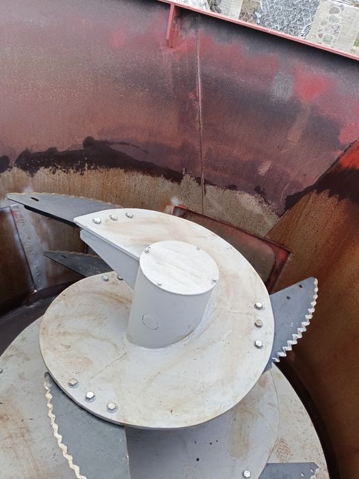 paszowóz trioliet 10