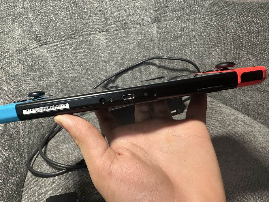 Продам Nintendo Switch v 2