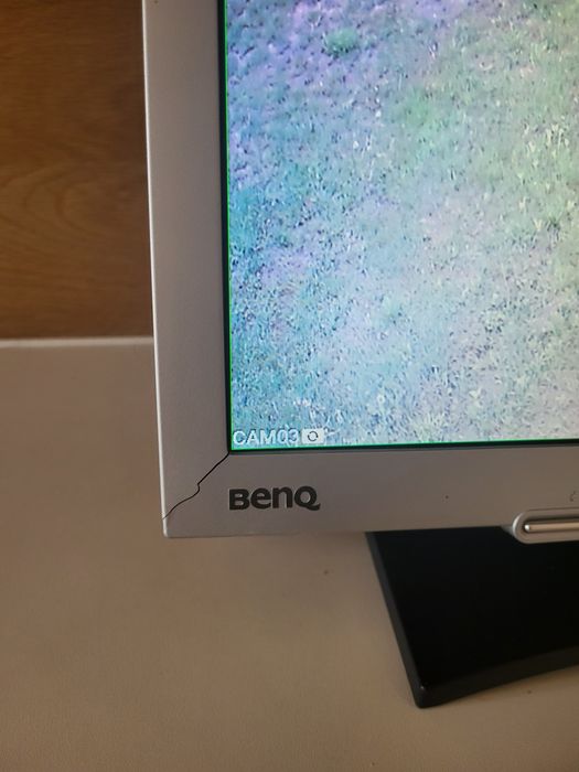 Монітор BenQ Q7T4