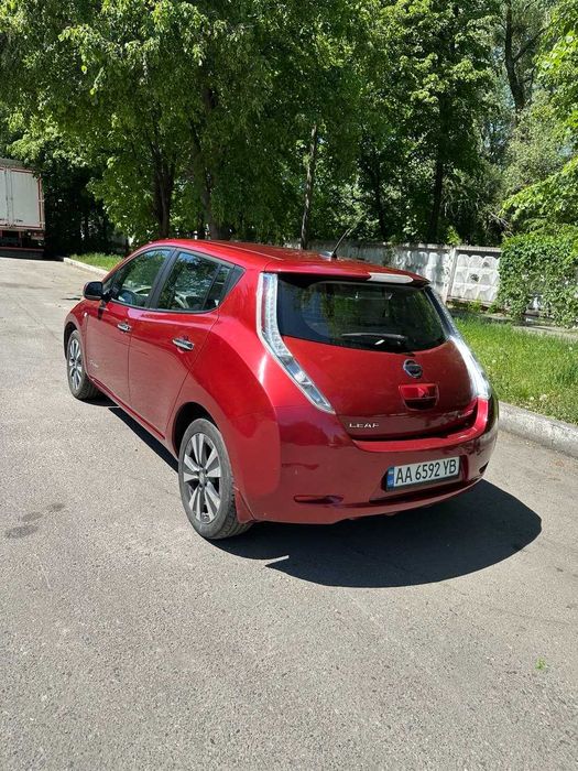 Nissan Leaf 2015